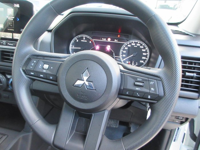 2026 Mitsubishi Triton GLX