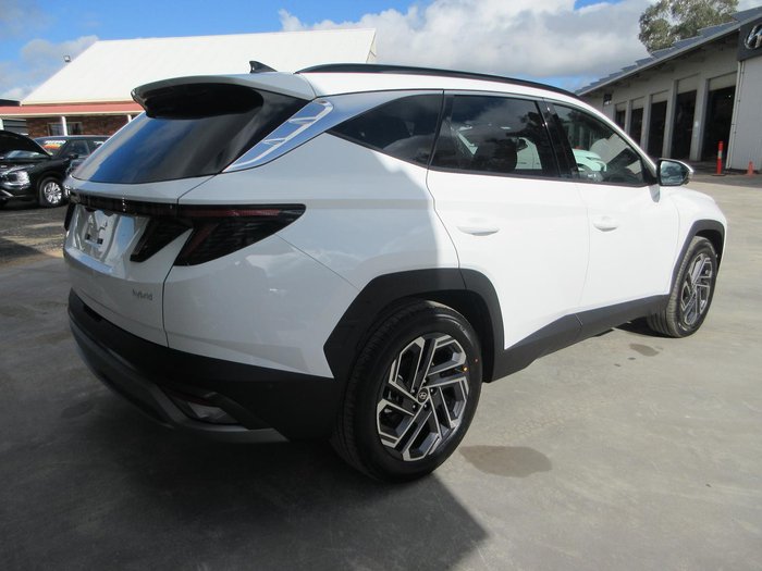 2026 Hyundai Tucson Hybrid Premium