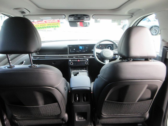2026 Hyundai Tucson Hybrid Premium
