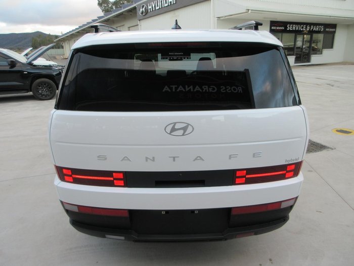 2026 Hyundai Santa Fe Hybrid
