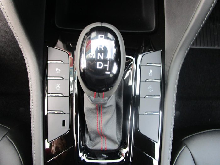 2026 Isuzu MU-X X-TERRAIN