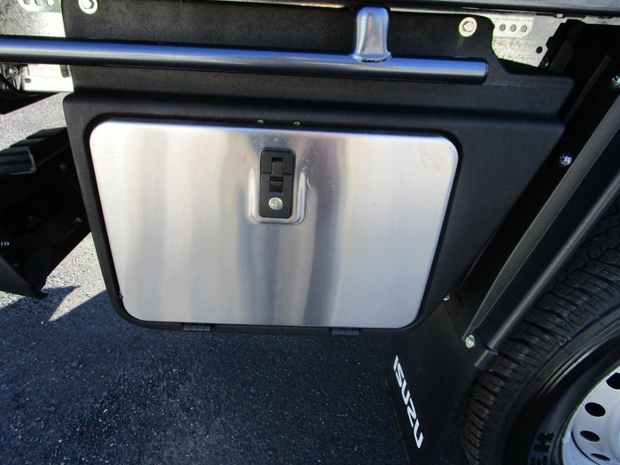 2026 Isuzu D-MAX SX