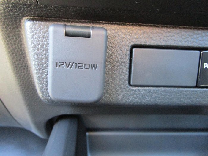 2026 Isuzu D-MAX SX