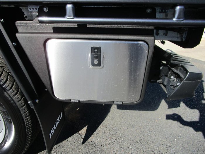 2026 Isuzu D-MAX SX