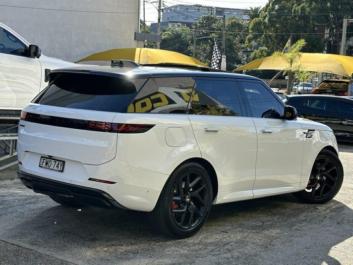 2024 Land Rover Range Rover Sport D250 Dynamic SE