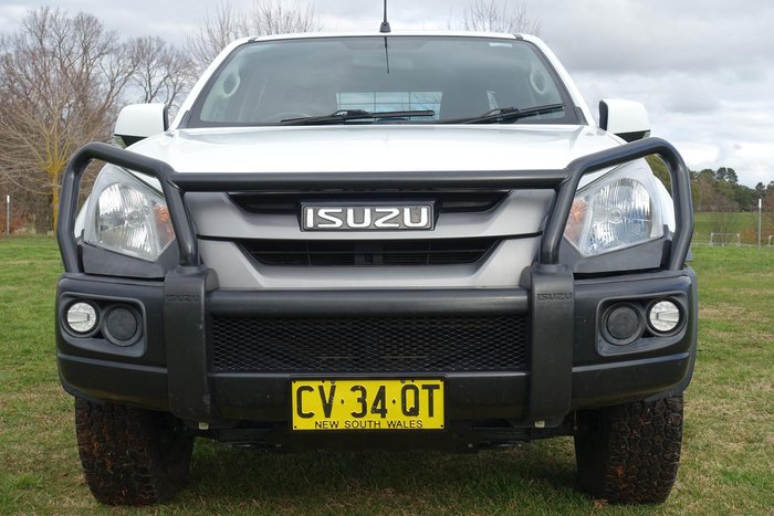 2020 Isuzu D-MAX SX MY19 4X4 Dual Range Splash White