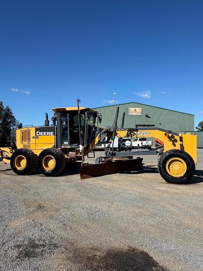 2011 John Deere 772Gp