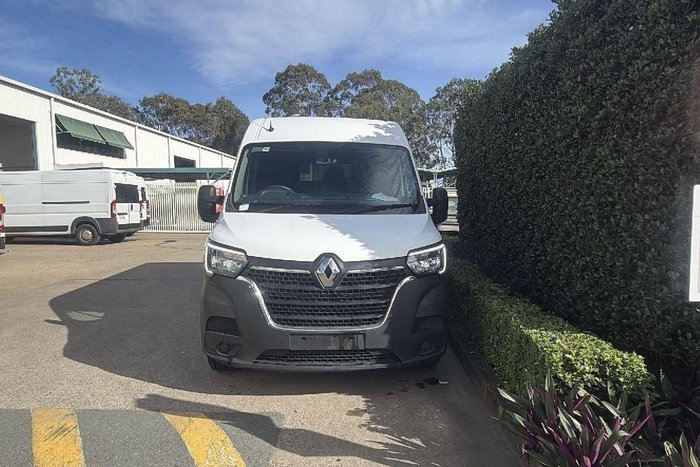 2022 Renault Master Pro 110kW