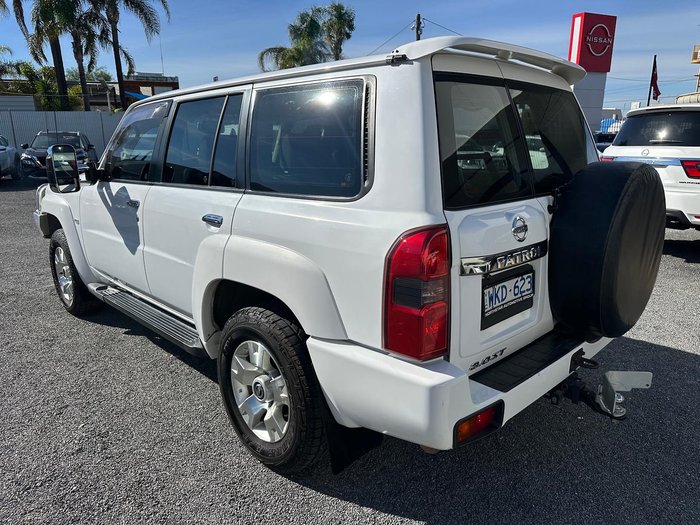 2008 Nissan Patrol ST GU 6 MY08 4X4 Dual Range White