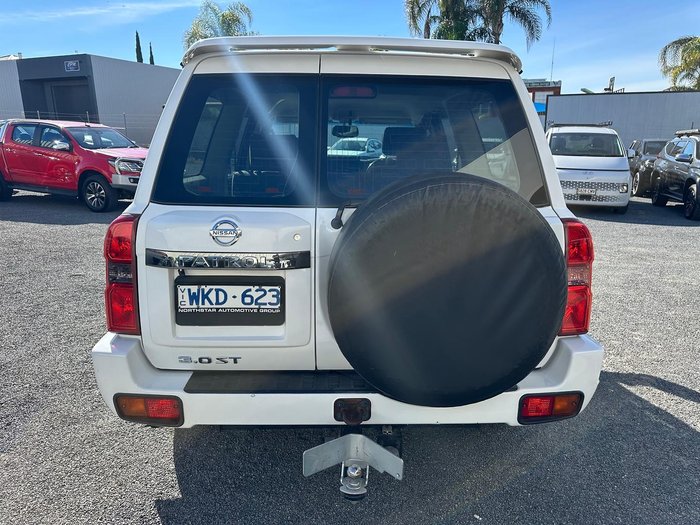 2008 Nissan Patrol ST GU 6 MY08 4X4 Dual Range White