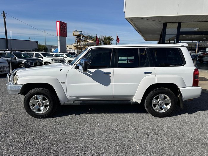 2008 Nissan Patrol ST GU 6 MY08 4X4 Dual Range White