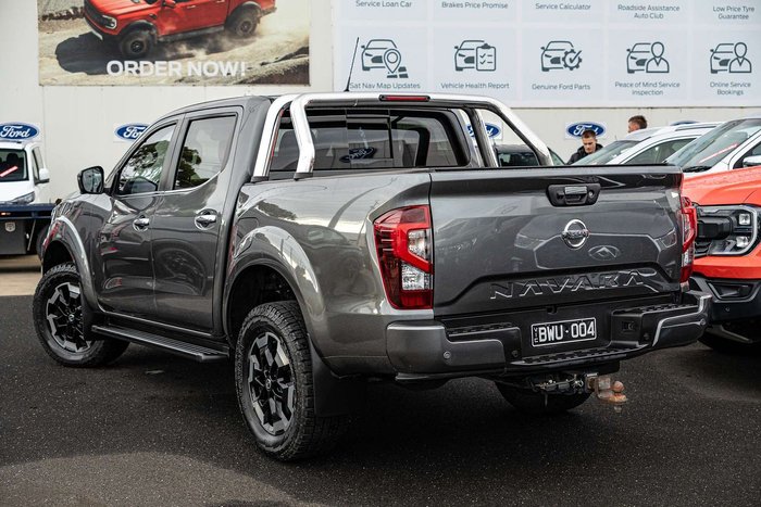 2022 Nissan Navara ST-X