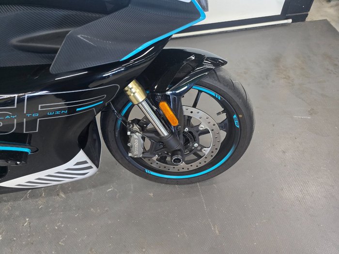 2024 CFMOTO 450 SR ABS NEBULA BLACK