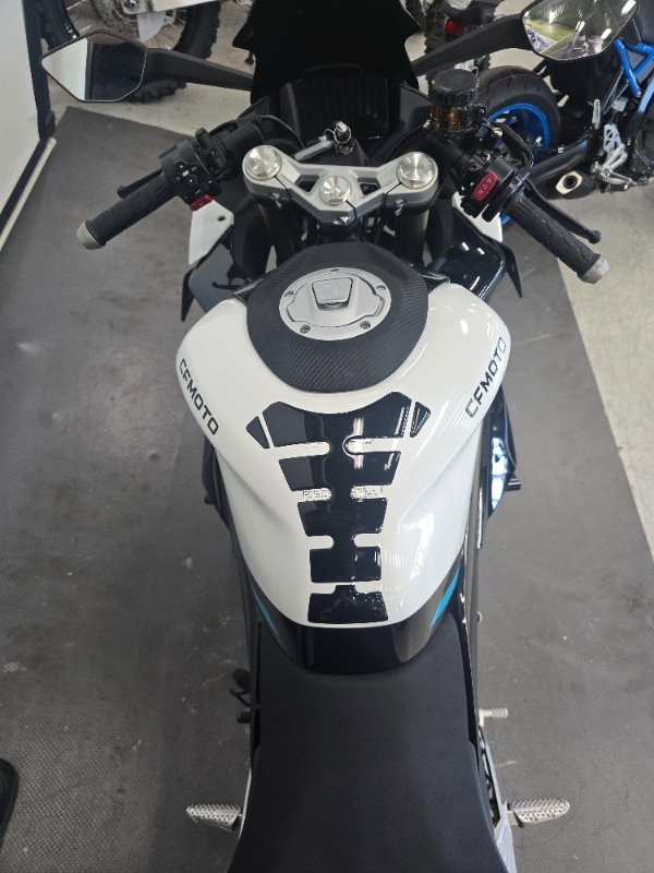 2024 CFMOTO 450 SR ABS NEBULA BLACK