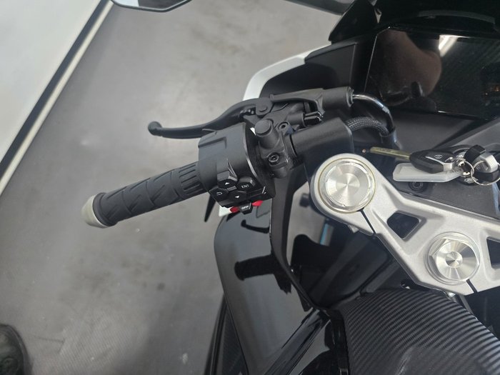 2024 CFMOTO 450 SR ABS NEBULA BLACK