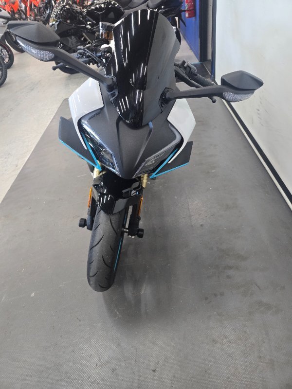 2024 CFMOTO 450 SR ABS NEBULA BLACK