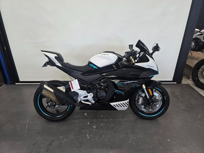 2024 CFMOTO 450 SR ABS NEBULA BLACK