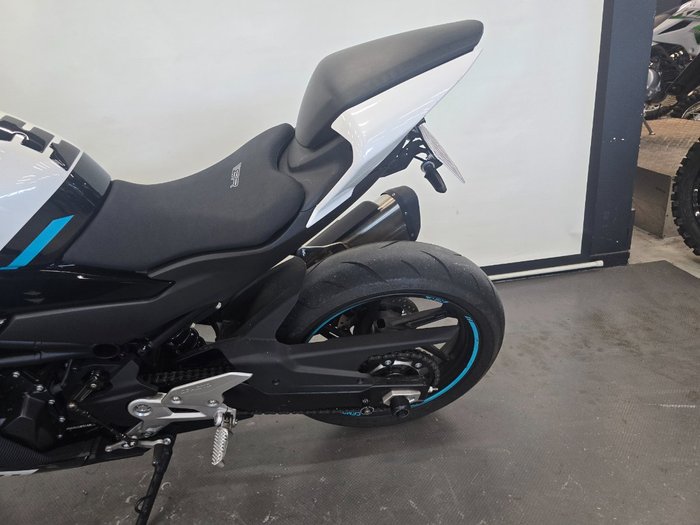 2024 CFMOTO 450 SR ABS NEBULA BLACK