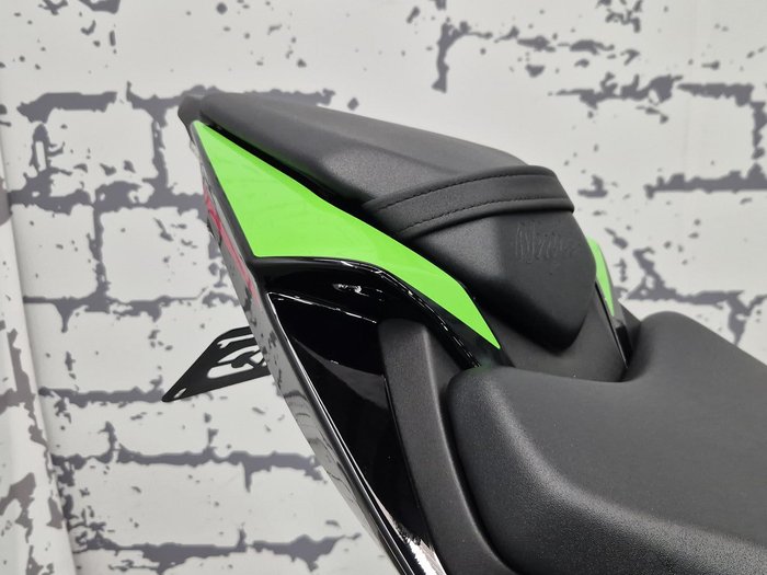 2022 Kawasaki Ninja ZX-6R ABS (636) KRT Edition Ninja Green