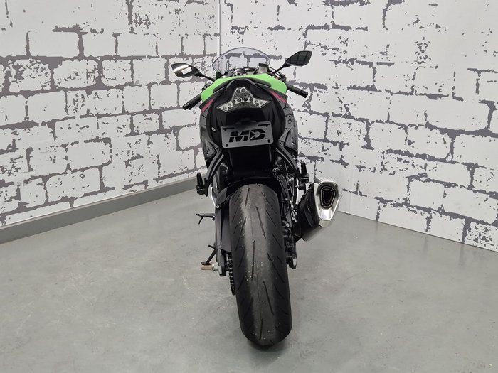 2022 Kawasaki Ninja ZX-6R ABS (636) KRT Edition Ninja Green