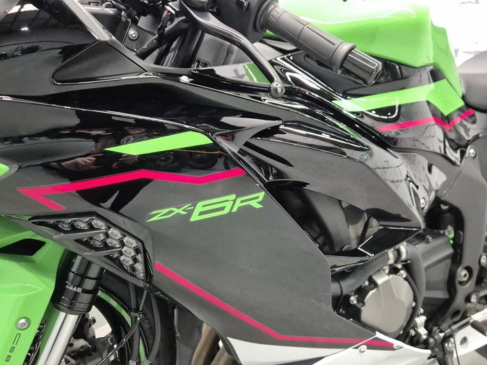 2022 Kawasaki Ninja ZX-6R ABS (636) KRT Edition Ninja Green