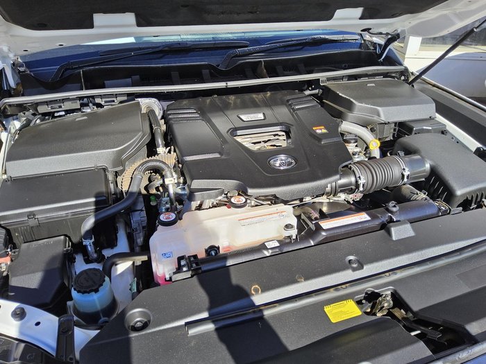 2024 Toyota Landcruiser GXL FJA300R 4X4 Dual Range Glacier White