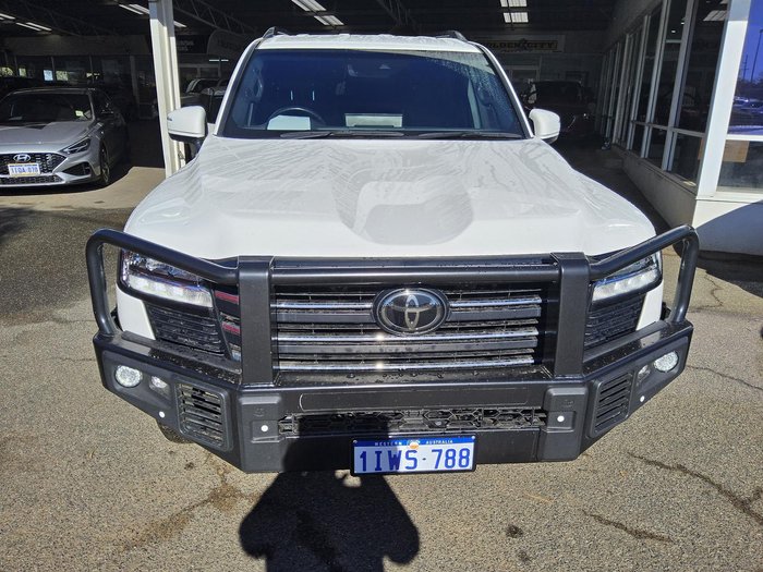 2024 Toyota Landcruiser GXL FJA300R 4X4 Dual Range Glacier White