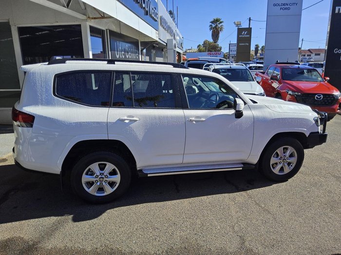 2024 Toyota Landcruiser GXL FJA300R 4X4 Dual Range Glacier White
