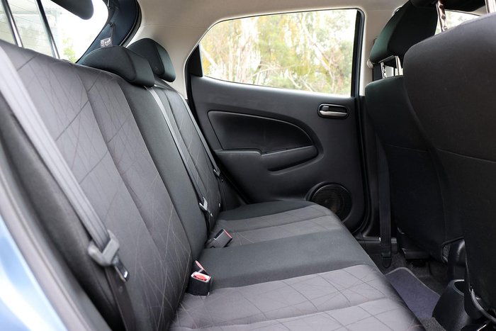 2013 Mazda 2 Neo Sport