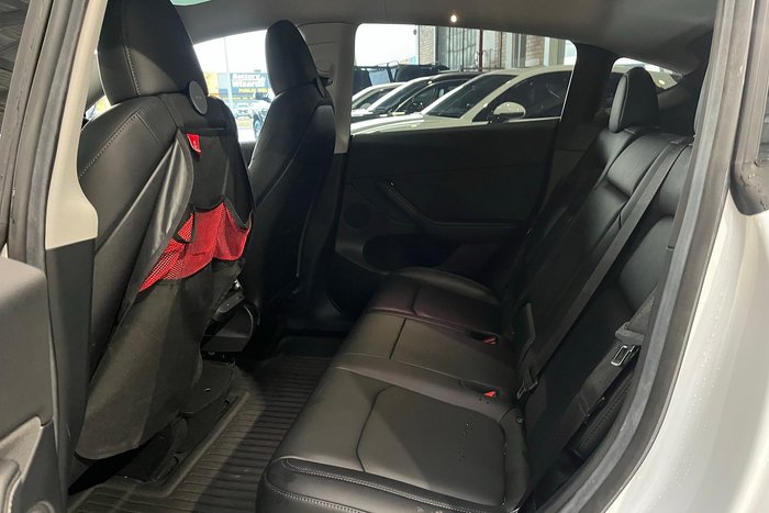 2022 Tesla Model Y Rear-Wheel Drive