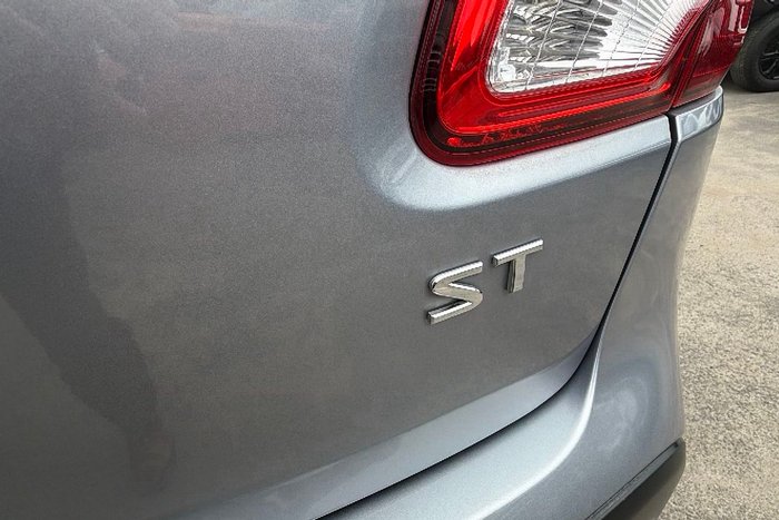 2012 Nissan Dualis ST