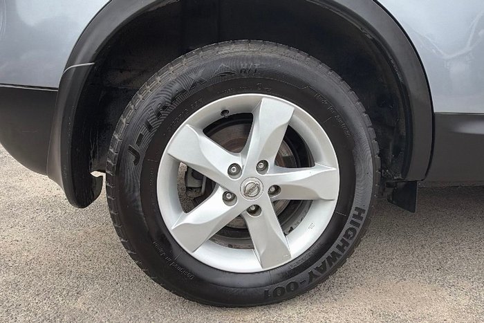 2012 Nissan Dualis ST