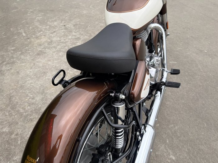 2025 Royal Enfield CLASSIC 350 HALCYON