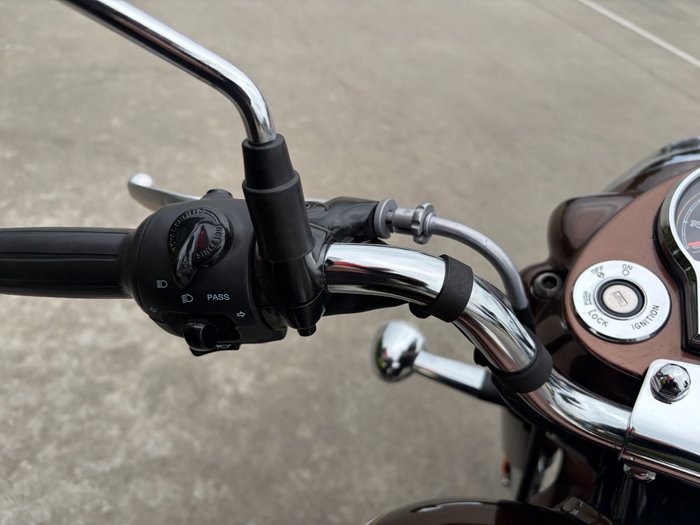 2025 Royal Enfield CLASSIC 350 HALCYON