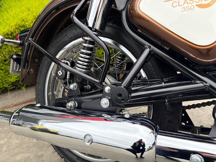 2025 Royal Enfield CLASSIC 350 HALCYON