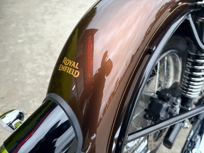 2025 Royal Enfield CLASSIC 350 HALCYON