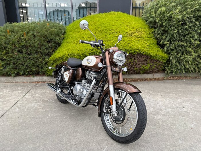 2025 Royal Enfield CLASSIC 350 HALCYON