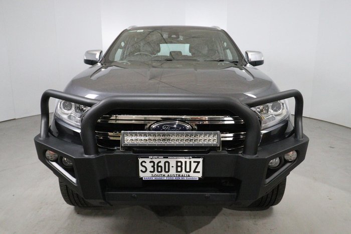 2018 Ford Everest Titanium