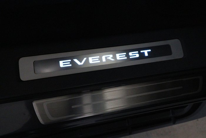 2018 Ford Everest Titanium