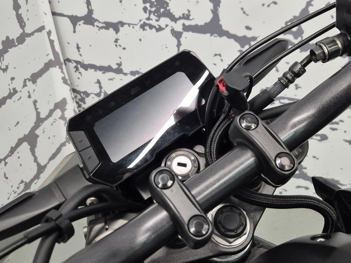 2024 Honda CB300R (CB300RA) CB300 Black