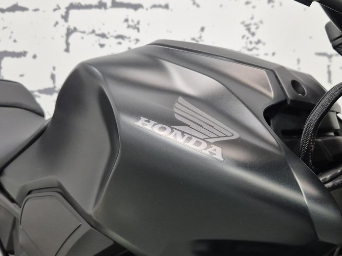 2024 Honda CB300R (CB300RA) CB300 Black