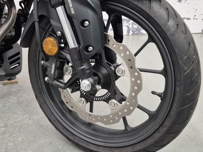 2024 Honda CB300R (CB300RA) CB300 Black