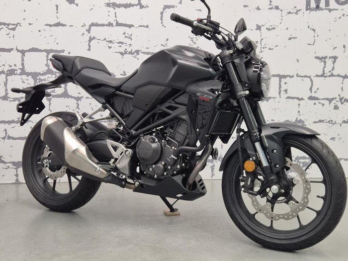 2024 Honda CB300R (CB300RA) CB300 Black
