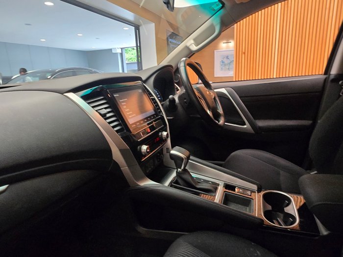 2022 MITSUBISHI PAJERO SPORT GLX (2WD) 5 SEAT