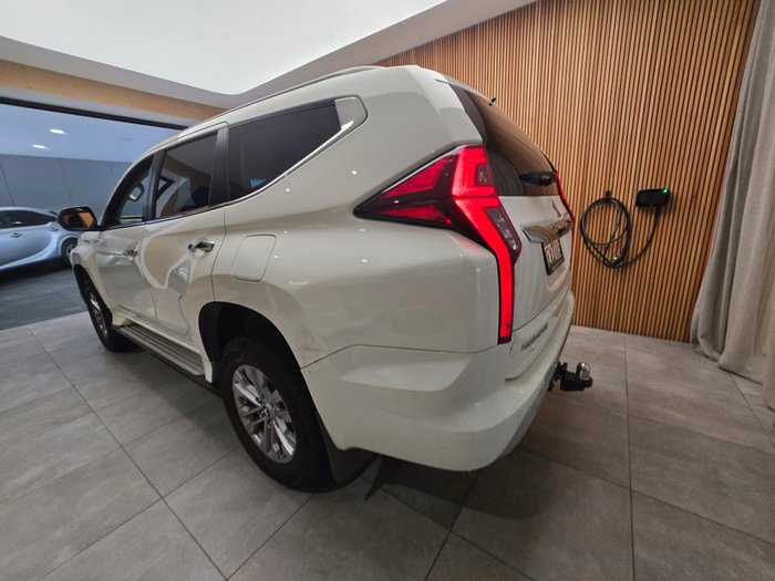 2022 MITSUBISHI PAJERO SPORT GLX (2WD) 5 SEAT