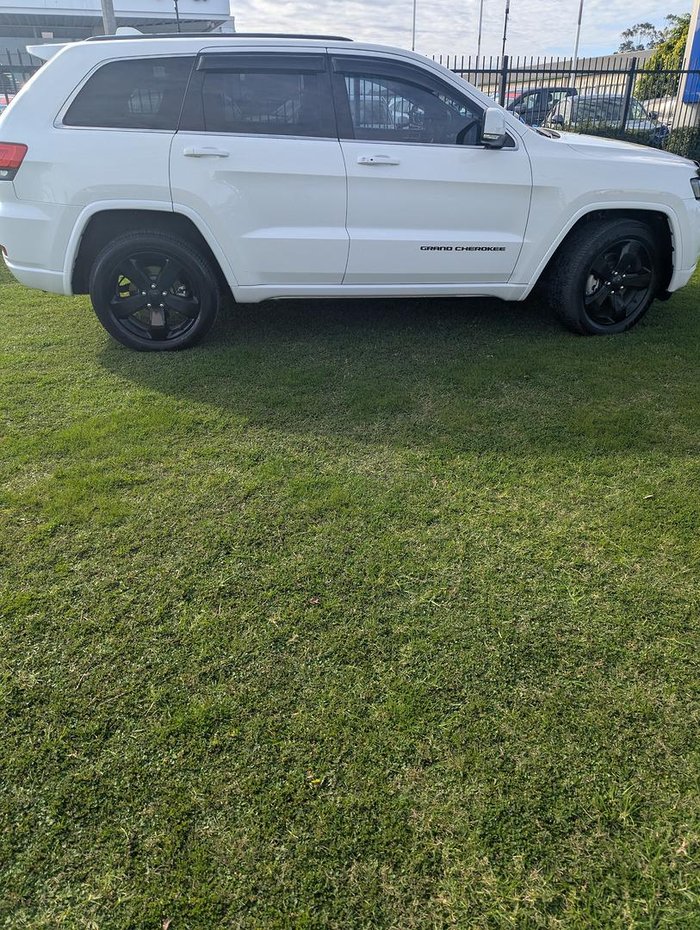 2014 Jeep Grand Cherokee Blackhawk WK MY14 4X4 Dual Range Bright White