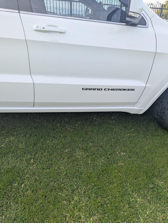 2014 Jeep Grand Cherokee Blackhawk WK MY14 4X4 Dual Range Bright White