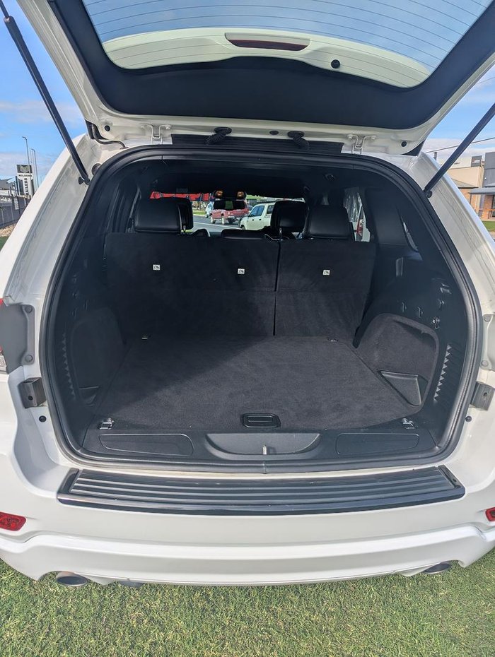 2014 Jeep Grand Cherokee Blackhawk WK MY14 4X4 Dual Range Bright White