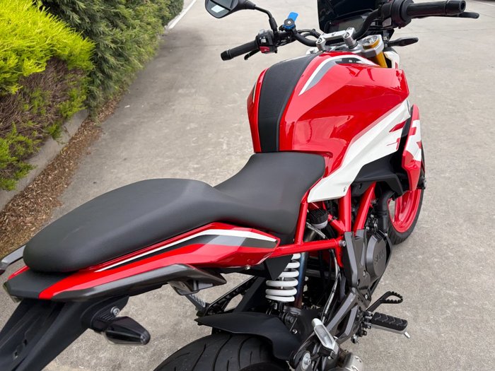 2024 BMW Motorrad G 310 R