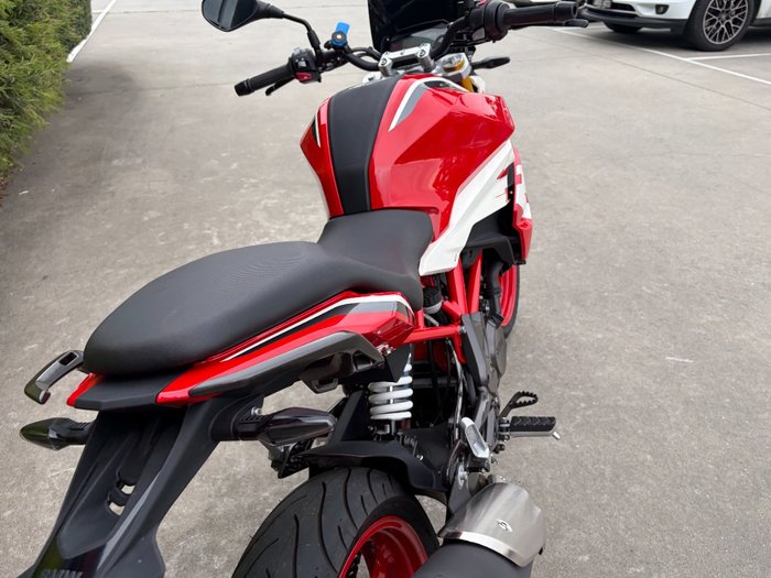 2024 BMW Motorrad G 310 R
